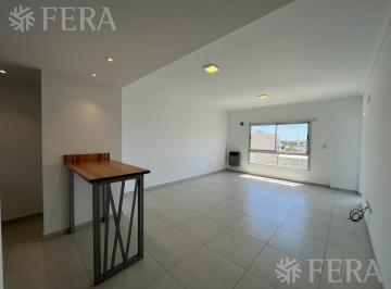 Departamento · 68m² · 3 Ambientes · Venta Departamento 3 Ambientes con Balcón en Wilde