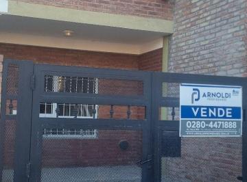 PH · 65m² · 3 Ambientes · 1 Cochera · PH en Puerto Madryn