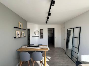 Departamento · 60m² · 7 Ambientes · Nueva Córdoba, Buenos Aires 500, 2 Dorm., con Muebles. Totalmente Refaccionado.