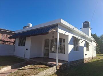 Casa · 94m² · 3 Ambientes · 1 Cochera · Se Vende Terreno en Santa Maria - Villa Caeiro