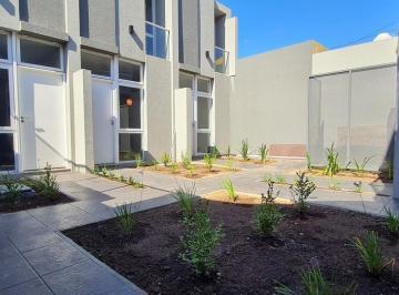 PH · 41m² · 2 Ambientes · Alquiler Duplex Rosario Nuevo. Liniers y Rioja. Barrio Azcuenaga.