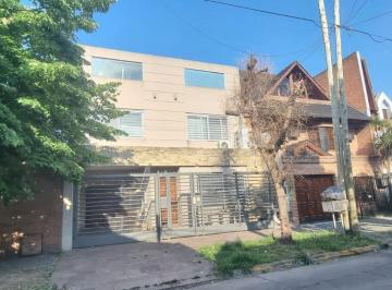 Casa · 200m² · 6 Ambientes · 4 Cocheras · Casa - Ramos Mejia