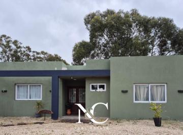 Casa · 130m² · 4 Ambientes · Casa en Venta en Costa Esmeralda, Barrio Deportiva