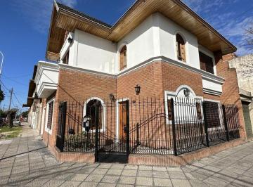 RUR-RUR-60_2 · Casa en Lanús Este