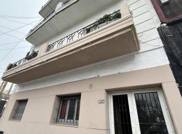 RUR-RRU-51_2 · Venta de Dpto 2 Ambientes en Excelente Zona de Lanús Oeste!