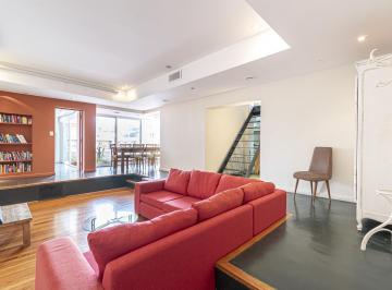 Departamento · 81m² · 4 Ambientes · Luminoso 4 Ambientes Sobre Dos Niveles, Amplia Terraza, Luminoso, Edificio Clásico - Belgrano R