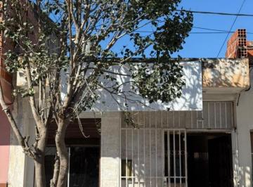 Local comercial · Catamarca 1400