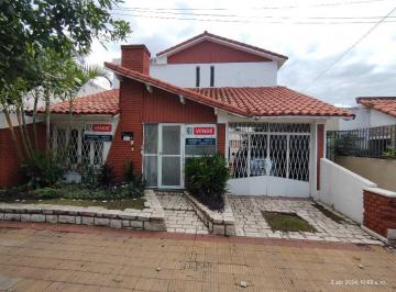 Casa · 226m² · 6 Ambientes · Casas - Casa - Centro, Resistencia