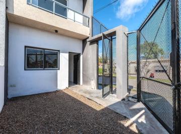 Casa · 80m² · 3 Ambientes · 1 Cochera · Venta Casa Duplex 3amb. 115 m², Dos Dorm. Patio Paso del Rey Moreno