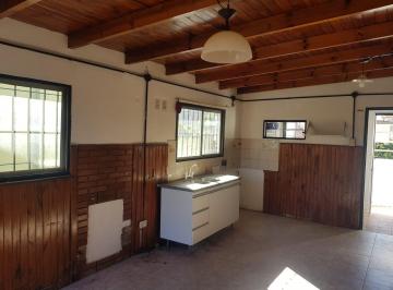 PH de 3 ambientes, Lomas de Zamora · Depto en Planta Alta – 2 Dorm. con Terraza y Parrilla