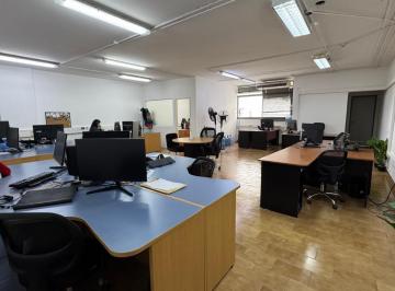 Oficina comercial · 133m² · 3 Ambientes · Amplia Oficina en Venta - Alsina 35