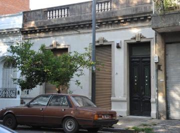 Casa · 428m² · 4 Ambientes · Venta - Lote - Villa Crespo