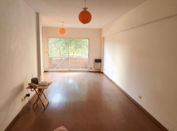 Departamento · 38m² · 1 Ambiente · 1 Amplio Abmbiente Divisible Bcon. Cfte. Vista Jdin. Amenit.