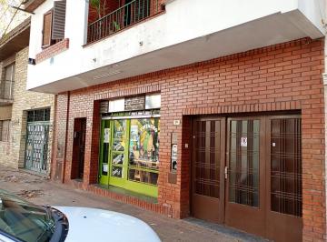 Casa · 141m² · 2 Dormitorios · 1 Cochera · Casa en La Plata