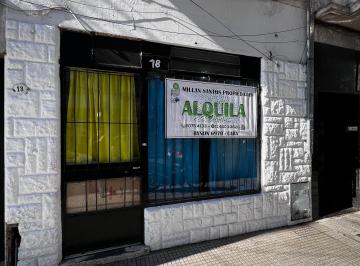 Local comercial , Liniers · Local Comercial en Alquiler a m de Av Rivadavia