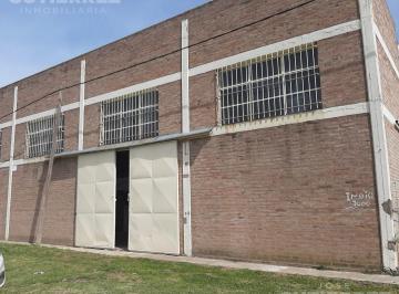 Depósito · 240m² · Galpon con Oficinas en Villa Belgrano