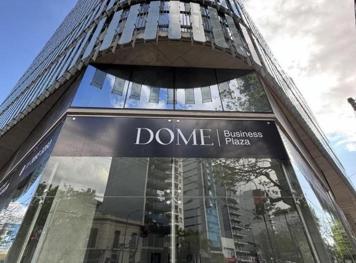 Desarrollo vertical · Dome Business Plaza