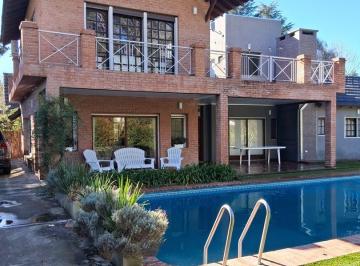 Casa · 170m² · 5 Ambientes · 1 Cochera · Casa en Venta en Los Cardales Country Club, Campana, G. B. a. Zona Norte