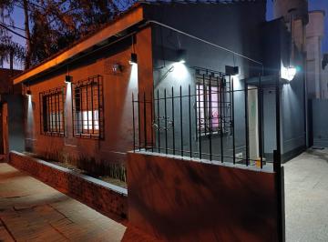 PH de 3 ambientes, Berazategui · Chalet en Exceklente Estdo Edificado en PH
