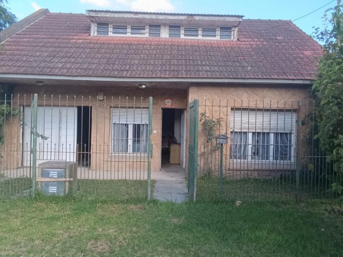 Chalet 3 amb, 80m² en Bosque Grande, 2 dorm, 2 baños