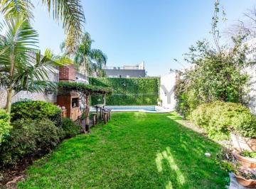 Casa · 510m² · 5 Ambientes · 2 Cocheras · Venta Casa Villa Devoto