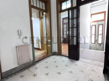 PH · 111m² · 6 Ambientes · Venta PH 6 Ambientes Almagro