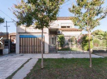 NHZ-NHZ-89_2 · Casa de 4 Ambientes en Temperley