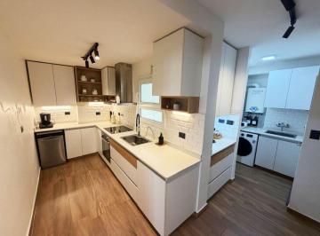 Departamento de 4 ambientes, Lomas de Zamora · Hermoso Dpto C/cochera