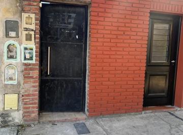 PH de 1 ambiente, Parque Avellaneda · Monoambiente con Entrepiso