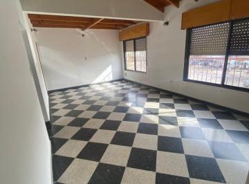 Departamento · 96m² · 4 Ambientes · Alquiler Departamento Tipo Casa