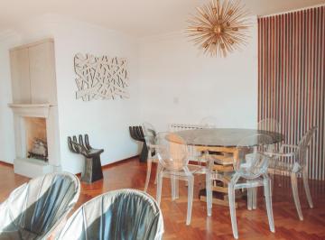 Departamento · 94m² · 4 Ambientes · 2 Cocheras · Departamento Divino de 4 Ambientes Super Luminoso con Balcón y Doble Cochera!
