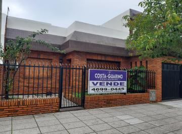 Casa de 4 ambientes, La Matanza · Excelente Casa de 4 Ambientes con Cochera, Patio y Terraza