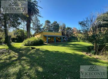 Casa de 6 ambientes, Chascomús · Casaquinta 4278 m². Cacique Catriel Entre 58 y Villegas, Chascomús, Bs As.