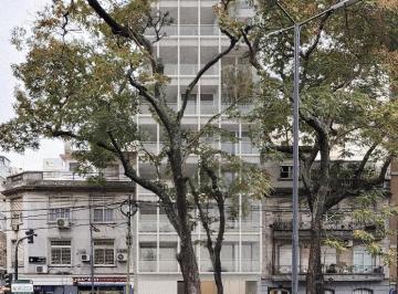 Departamento · 101m² · 4 Ambientes · 1 Cochera · Moderno Departamento de 5 Ambientes en Belgrano, con Amplio Balcón Puro Diseño