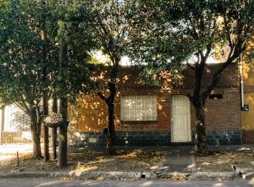 PH de 2 ambientes, Quilmes · PH 2 Ambientes con Patio. Apto Credito