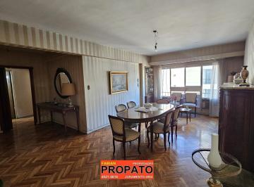 Departamento de 4 ambientes, Almagro · Amplio Departamento 4 Ambientes Todo Al Frente con 3 Dorm. y 2 Baños!