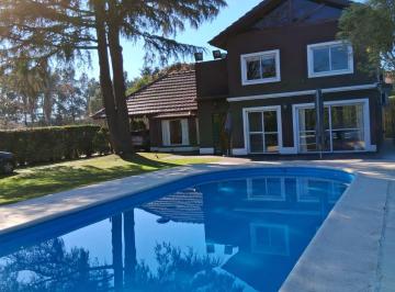 Casa de 6 ambientes, Pilar · Casa 5 Ambientes en Mapuche Cc - Suite en Pb + Piscina + Generador