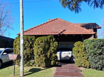 Casa de 6 ambientes, Pilar · Casa 5 Ambientes en Mapuche Cc - Suite en Pb + Piscina + Generador