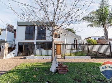 Casa · 85m² · 5 Ambientes · PH Tipo Casa con Parque y Piscina