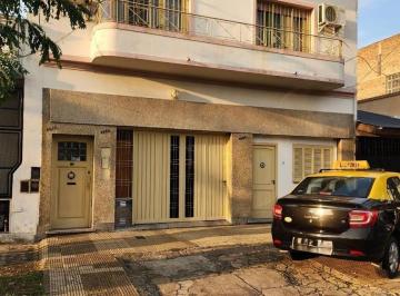 Casa · 140m² · 4 Ambientes · Casa en Venta Soreda 4900 Villa Dominico