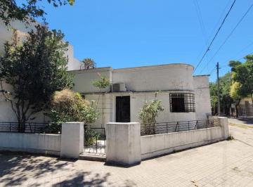 Casa · 106m² · 4 Ambientes · 1 Cochera · Venta Casa 3 Dorm. Humberto Primo 1300