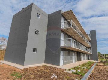 Departamento · 53m² · 3 Ambientes · 1 Cochera · Alquiler Apartamento de 2 Dorm. en Pando