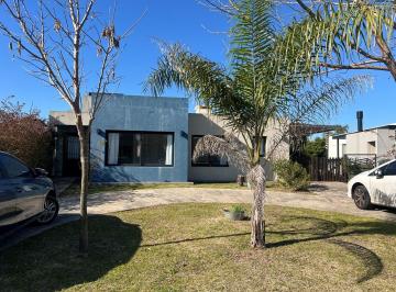 Casa de 4 ambientes, Pilar · Casa en Alquiler en San Eduardo, Pilar del Este, Pilar