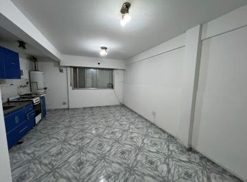 Departamento de 2 ambientes, General San Martín · Departamento 2 Ambientes C/ Cochera en Alquiler en San Andrés