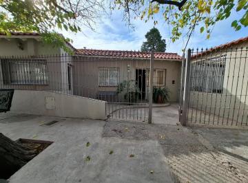 Casa de 4 ambientes, Guaymallén · ¡Oportunidad! Se Vende Casa en La Calle Brigante Al 3594 en B° Unimev, Guaymallén