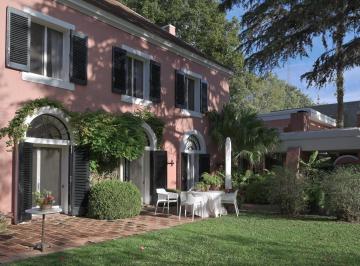 Casa · 552m² · 5 Dormitorios · Casa en Mart. - Libert./rio