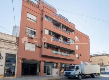 Departamento · 66m² · 3 Ambientes · 1 Cochera · Departamento 2 Dorm. Zona Centro