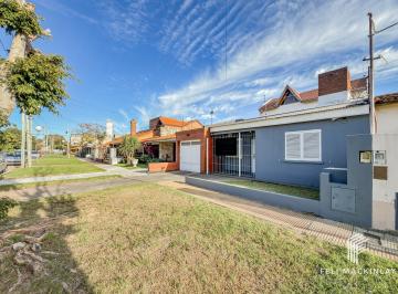 Casa de 6 ambientes, Quilmes · Venta Casa 6 Ambientes - Quilmes Oeste - Presidente Perón Al 1500