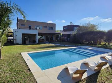 Casa · 171m² · 5 Ambientes · 2 Cocheras · Casa - Venta - Impecable - Barrio San Matías - Escobar