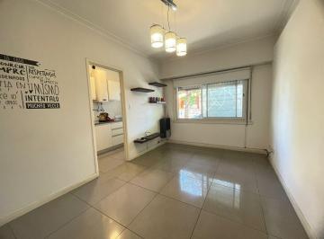 Departamento · 35m² · 2 Ambientes · Hermoso Alq 24 m - Dpto 2 Ambientes a La Calle con Patio! La Perla